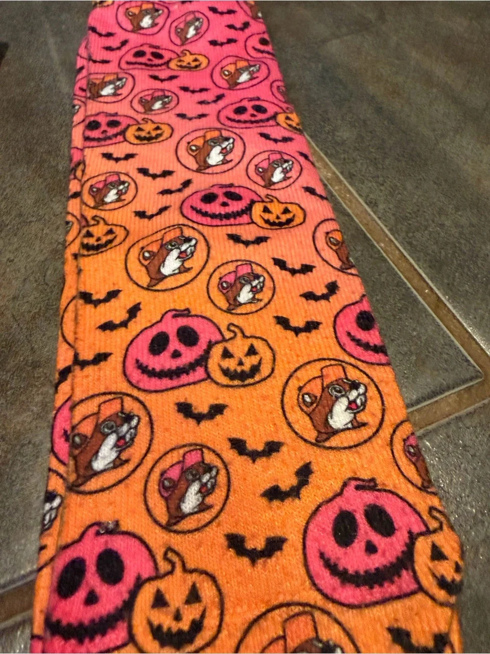 2 pair Women's BUC-EE’s Halloween Crew Socks - Pink & Orange